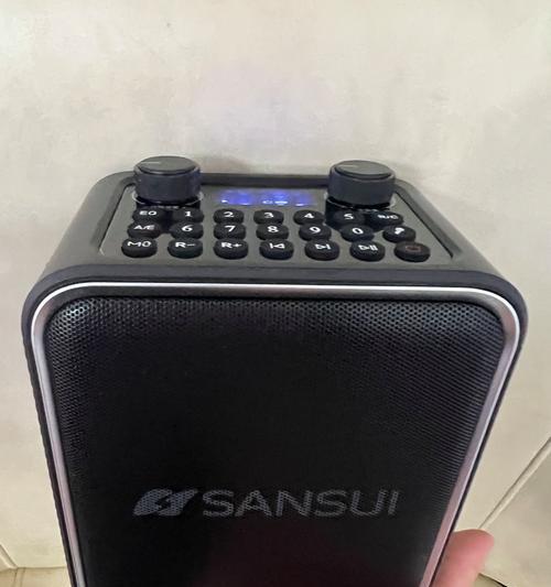 配备低音炮的音箱叫什么？音箱特点是什么？