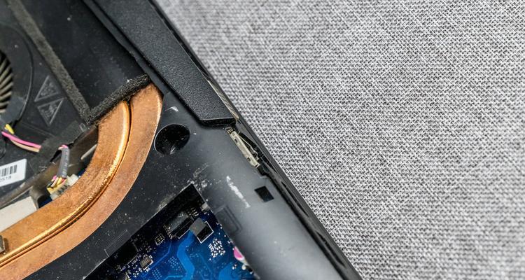 创维摄像头旋转拆卸方法是什么？拆卸过程中应该注意什么？